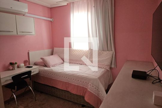 Quarto 1 de casa para alugar com 3 quartos, 170m² em Vila Matilde, São Paulo