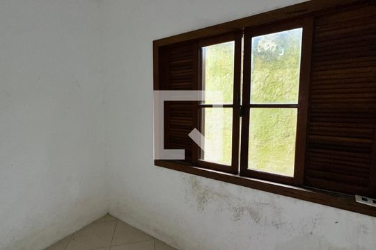 Quarto 1 de casa à venda com 7 quartos, 900m² em Vargem Pequena, Rio de Janeiro