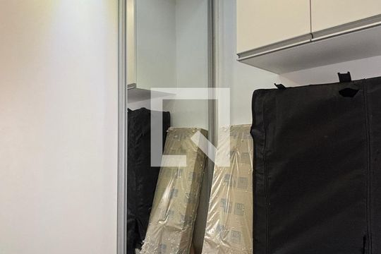 Quarto de apartamento à venda com 2 quartos, 95m² em Vila Alpina, Santo André