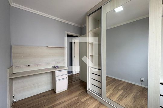 Quarto 1 de apartamento à venda com 2 quartos, 44m² em Parque Sao Vicente, Santo André