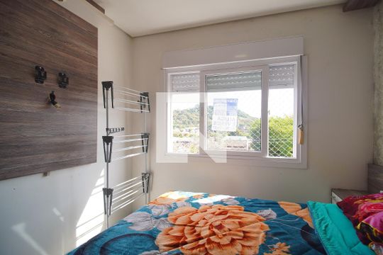 Quarto 1 de apartamento para alugar com 2 quartos, 68m² em São Jorge, Novo Hamburgo