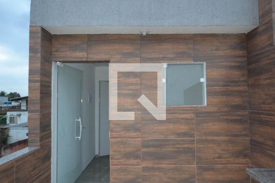 Área comum de casa para alugar com 3 quartos, 86m² em Jardim Santa Eugenia, Nova Iguaçu