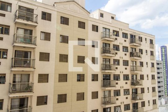 Vista da Sala de apartamento à venda com 3 quartos, 100m² em Alphaville, Barueri