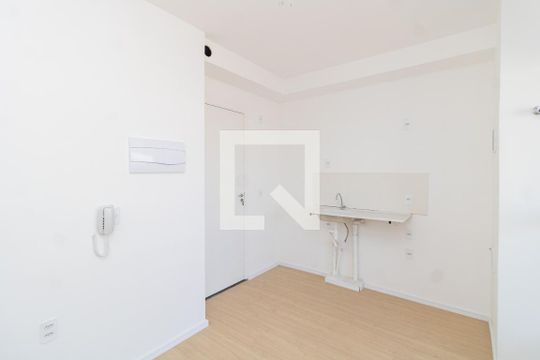 Sala/Cozinha de apartamento à venda com 2 quartos, 32m² em Casa Verde Alta, São Paulo
