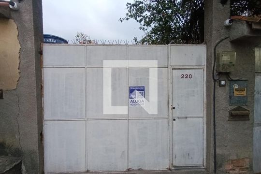 Placa de casa para alugar com 4 quartos, 3000m² em Chacrinha, Nova Iguaçu