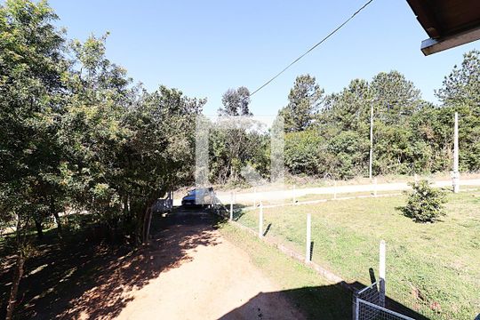 Área Externa de casa para alugar com 4 quartos, 200m² em Centro, Viamão