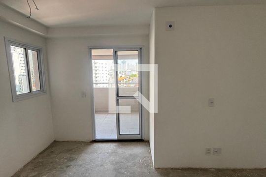 Sala de apartamento à venda com 2 quartos, 57m² em Jardim Bela Vista, Santo André