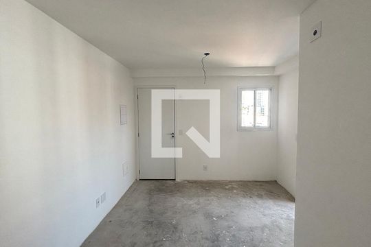 Sala de apartamento à venda com 2 quartos, 57m² em Jardim Bela Vista, Santo André
