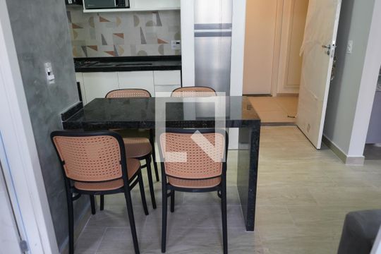 Sala/Cozinha de apartamento para alugar com 2 quartos, 37m² em Mooca, São Paulo