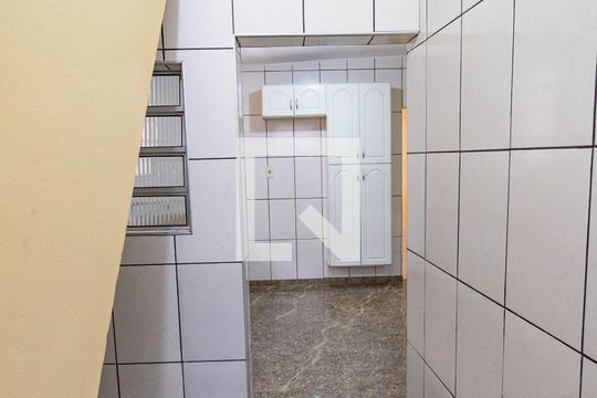 Área de serviço de casa para alugar com 1 quarto, 50m² em Casa Grande, Diadema