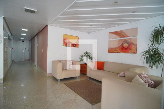 Hall de entrada de kitnet/studio à venda com 1 quarto, 41m² em Centro, São Leopoldo