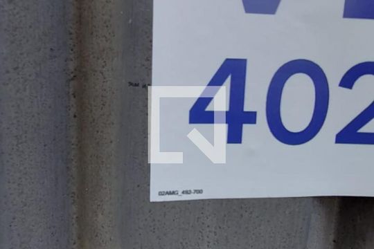Placa de apartamento à venda com 4 quartos, 70m² em Centro, Belo Horizonte