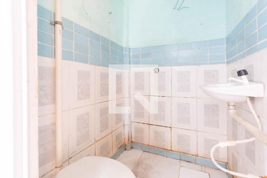 Banheiro de apartamento à venda com 1 quarto, 45m² em Imperial de São Cristóvão, Rio de Janeiro