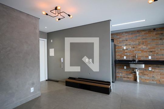 Apartamento para alugar com 3 quartos, 75m² em Vila Osasco, Osasco