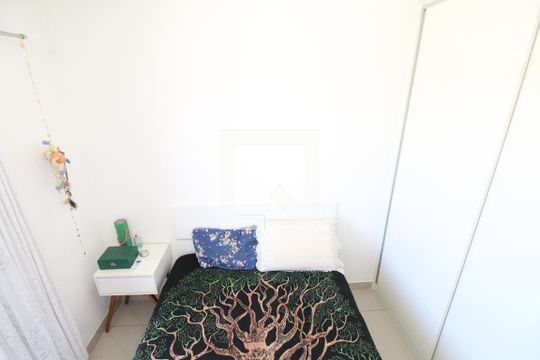 Quarto 1 de apartamento para alugar com 2 quartos, 62m² em Monte Castelo, São José dos Campos
