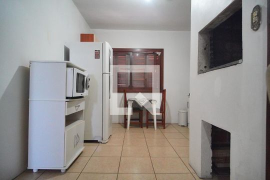 Cozinha de apartamento para alugar com 1 quarto, 90m² em Scharlau, São Leopoldo