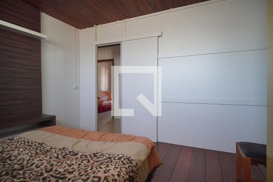 Quarto de apartamento para alugar com 1 quarto, 90m² em Scharlau, São Leopoldo