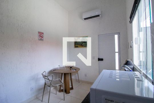 Studio de kitnet/studio para alugar com 1 quarto, 29m² em Jardim do Sol, Sorocaba