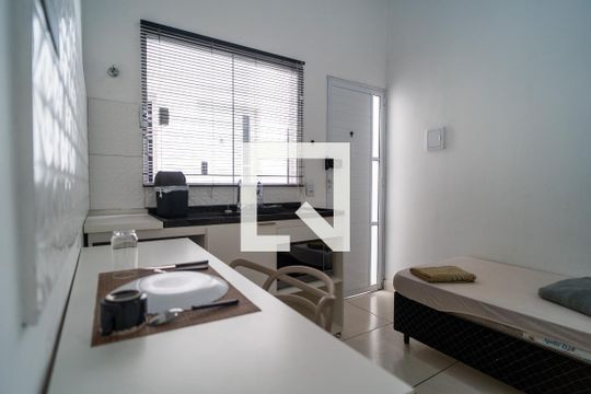 Studio de kitnet/studio para alugar com 1 quarto, 30m² em Jardim do Sol, Sorocaba