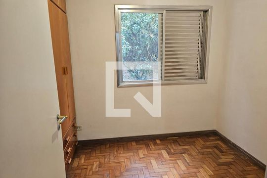 Quarto 1 de apartamento à venda com 3 quartos, 75m² em Jardim Umuarama, São Paulo