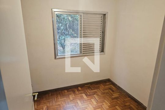 Apartamento à venda com 3 quartos, 75m² em Jardim Umuarama, São Paulo
