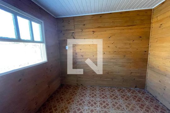 Quarto 2 de casa para alugar com 1 quarto, 80m² em Feitoria, São Leopoldo