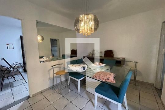 Sala de Jantar de casa para alugar com 2 quartos, 200m² em Jardim Celeste, São Paulo