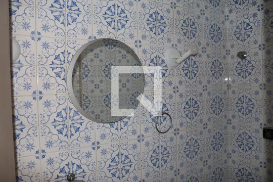 Lavabo de apartamento para alugar com 3 quartos, 147m² em Perdizes, São Paulo