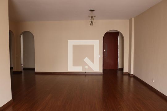 Sala de apartamento para alugar com 3 quartos, 147m² em Perdizes, São Paulo