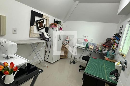 Escritório de casa de condomínio à venda com 3 quartos, 350m² em Jacarepaguá, Rio de Janeiro