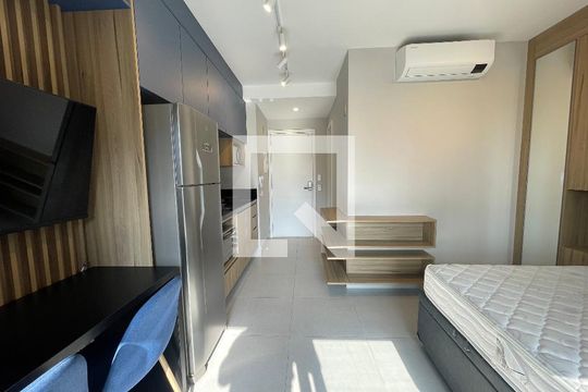 Studio de kitnet/studio para alugar com 1 quarto, 30m² em Butantã, São Paulo