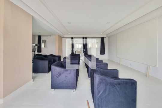 Cinema de apartamento para alugar com 2 quartos, 58m² em Jardim California, Jacareí