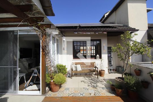 Apartamento à venda com 2 quartos, 151m² em Jardim Itu, Porto Alegre