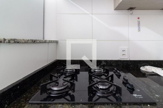 Cozinha de apartamento para alugar com 1 quarto, 26m² em Jardim Cidalia, São Paulo