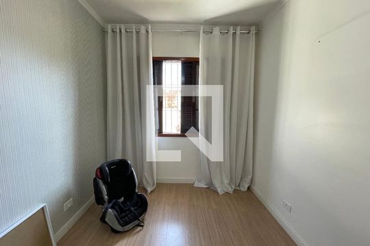 Quarto 1 de casa à venda com 3 quartos, 250m² em Rio Pequeno, São Paulo