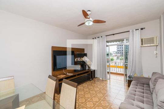 Sala de apartamento à venda com 2 quartos, 90m² em Vila da Penha, Rio de Janeiro