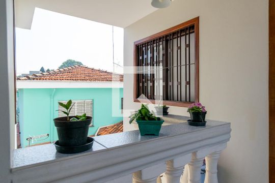 Escada de casa à venda com 3 quartos, 650m² em Parque Jabaquara, São Paulo