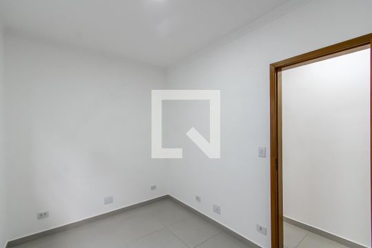 Quarto 1 de casa de condomínio para alugar com 2 quartos, 80m² em Cangaiba, São Paulo