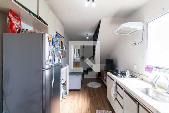 Sala/Cozinha Serviço de apartamento à venda com 3 quartos, 67m² em Vila Ré, São Paulo