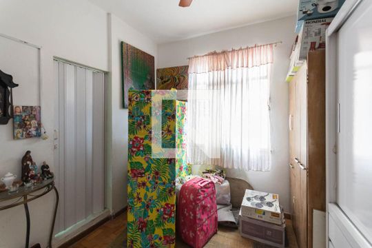 Suíte de apartamento à venda com 2 quartos, 75m² em Grajaú, Rio de Janeiro