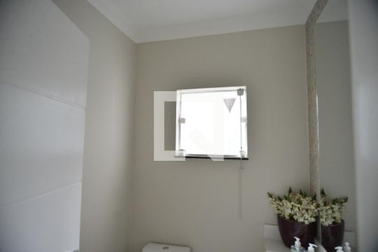 Lavabo da Sala  de casa à venda com 3 quartos, 240m² em Parque das Nações, Santo André