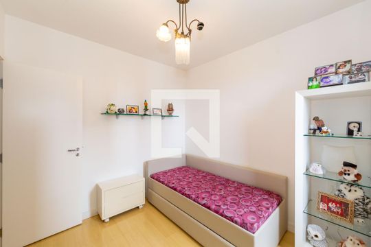 Quarto 1 de apartamento à venda com 4 quartos, 136m² em Belvedere, Belo Horizonte