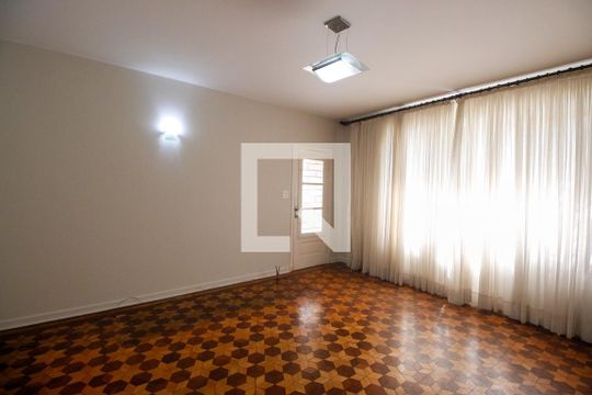 Sala de casa à venda com 2 quartos, 181m² em Jardim Londrina, São Paulo