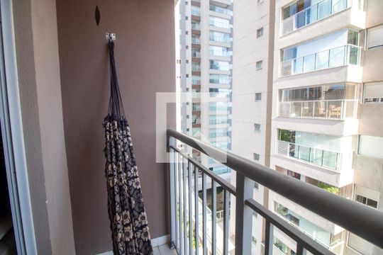Varanda Sala de apartamento à venda com 1 quarto, 32m² em Jardim Caravelas, São Paulo