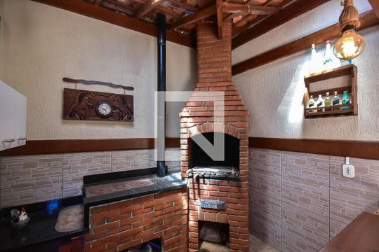 Churrasqueira de casa de condomínio para alugar com 4 quartos, 300m² em Chácara Nossa Senhora do Bom Conselho, São Paulo