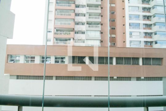 Vista de apartamento à venda com 2 quartos, 60m² em Brooklin, São Paulo