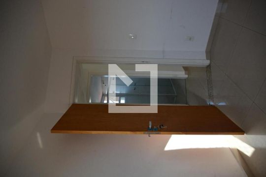 Quarto 2 de apartamento para alugar com 2 quartos, 55m² em Parque das Nações, Santo André