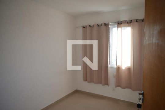 Quarto 2 de apartamento para alugar com 2 quartos, 55m² em Parque das Nações, Santo André