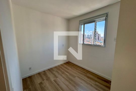 Quarto 1 de apartamento para alugar com 2 quartos, 36m² em Vila Galvão, Guarulhos