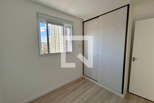 Quarto 1 de apartamento para alugar com 2 quartos, 36m² em Vila Galvão, Guarulhos